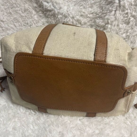 Bimba & Lola canvas khaki& tan leather trim and strap bucket style shoulder bag - Picture 6 of 13